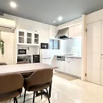 Ichigayayanagicho 牛込柳町一户建